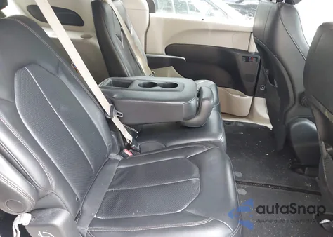 2019 Chrysler Pacifica Touring L z USA, uszkodzony, nr VIN 2C4RC1BG9KR531527